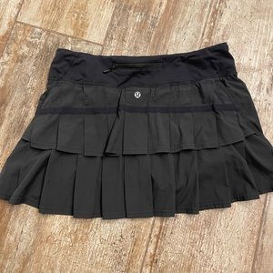Lululemon hotties hot skirt